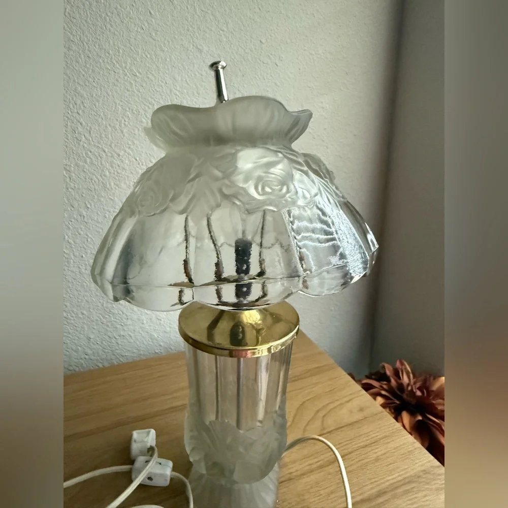 Vintage IMPERLUX West Germany Roses Hand Cut 24% Lead Crystal Lamp